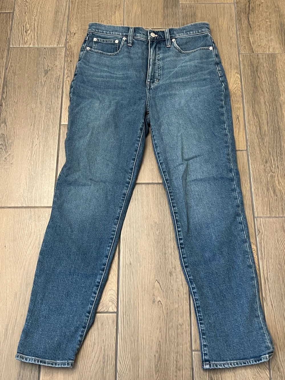 Madewell Women’s Straight-Leg Denim Jeans in Medium Blue